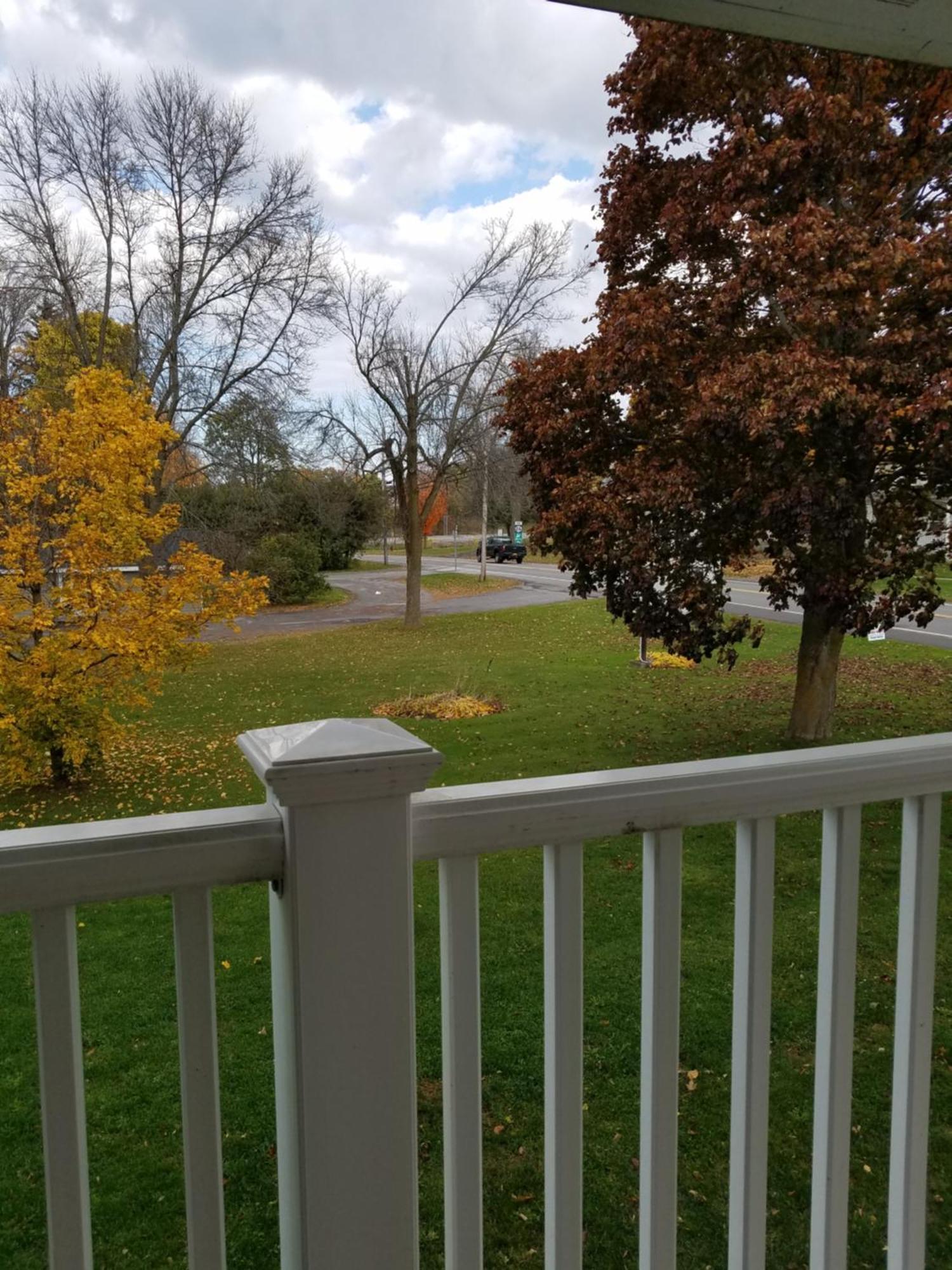 Captain'S Inn And Suites Alexandria Bay Bagian luar foto